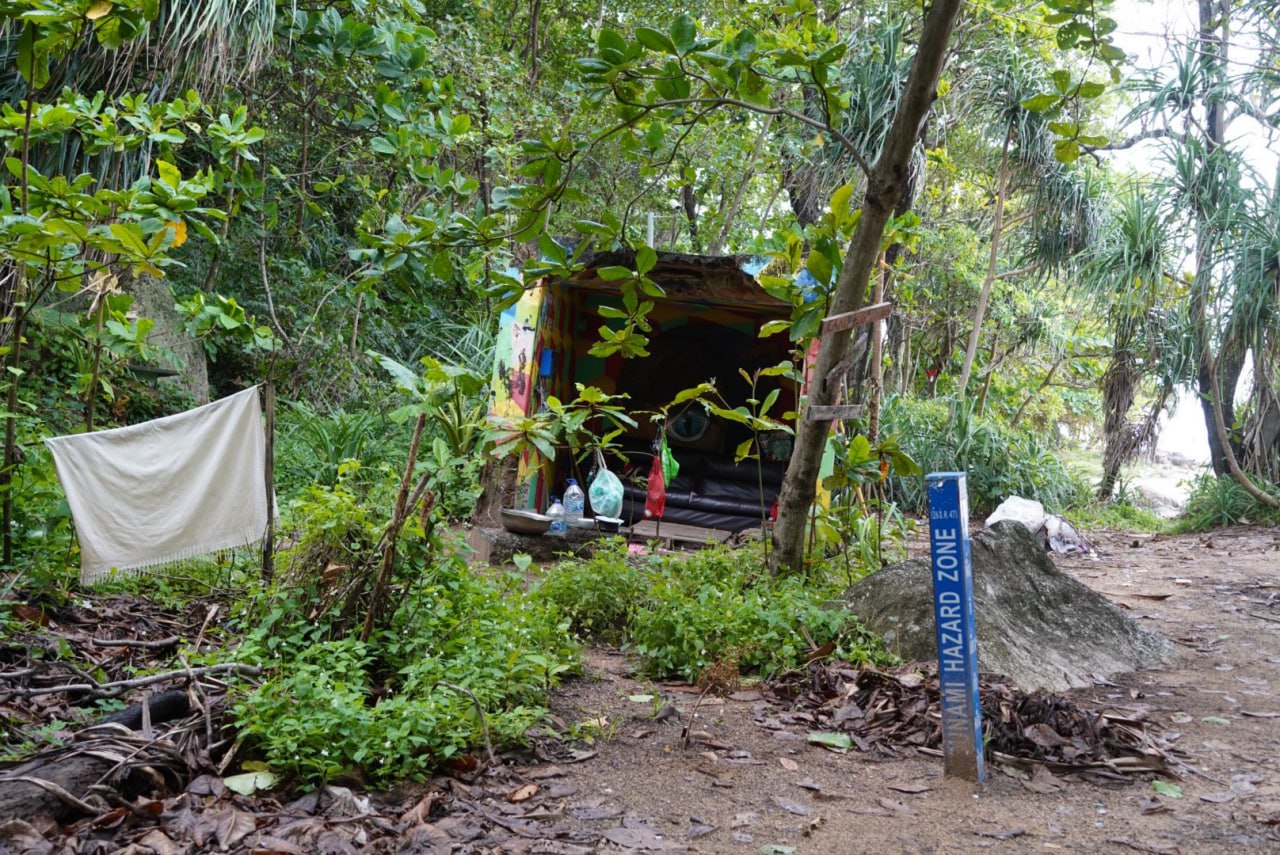 Бездомный задержан на пляже ради туризма