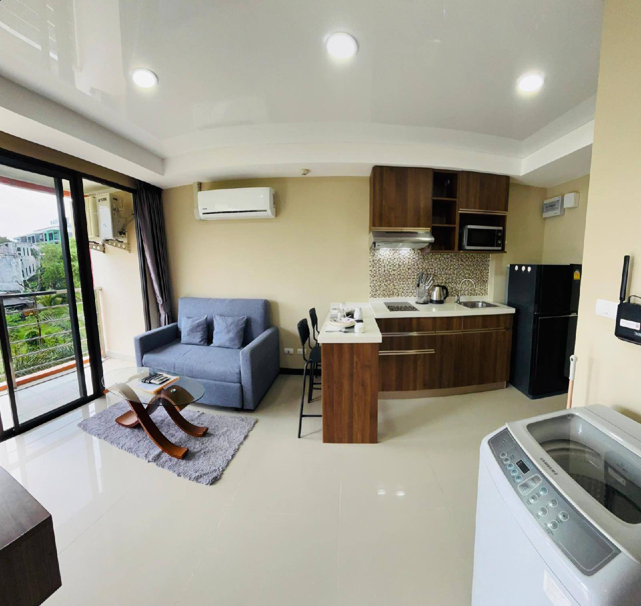 Аренда квартиры у моря с бассейном