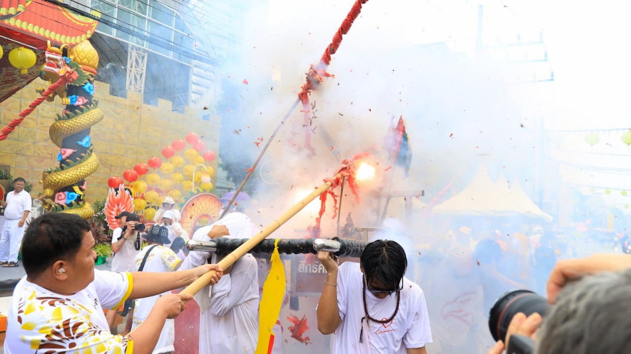 Вегетарианский фестиваль на Пхукете