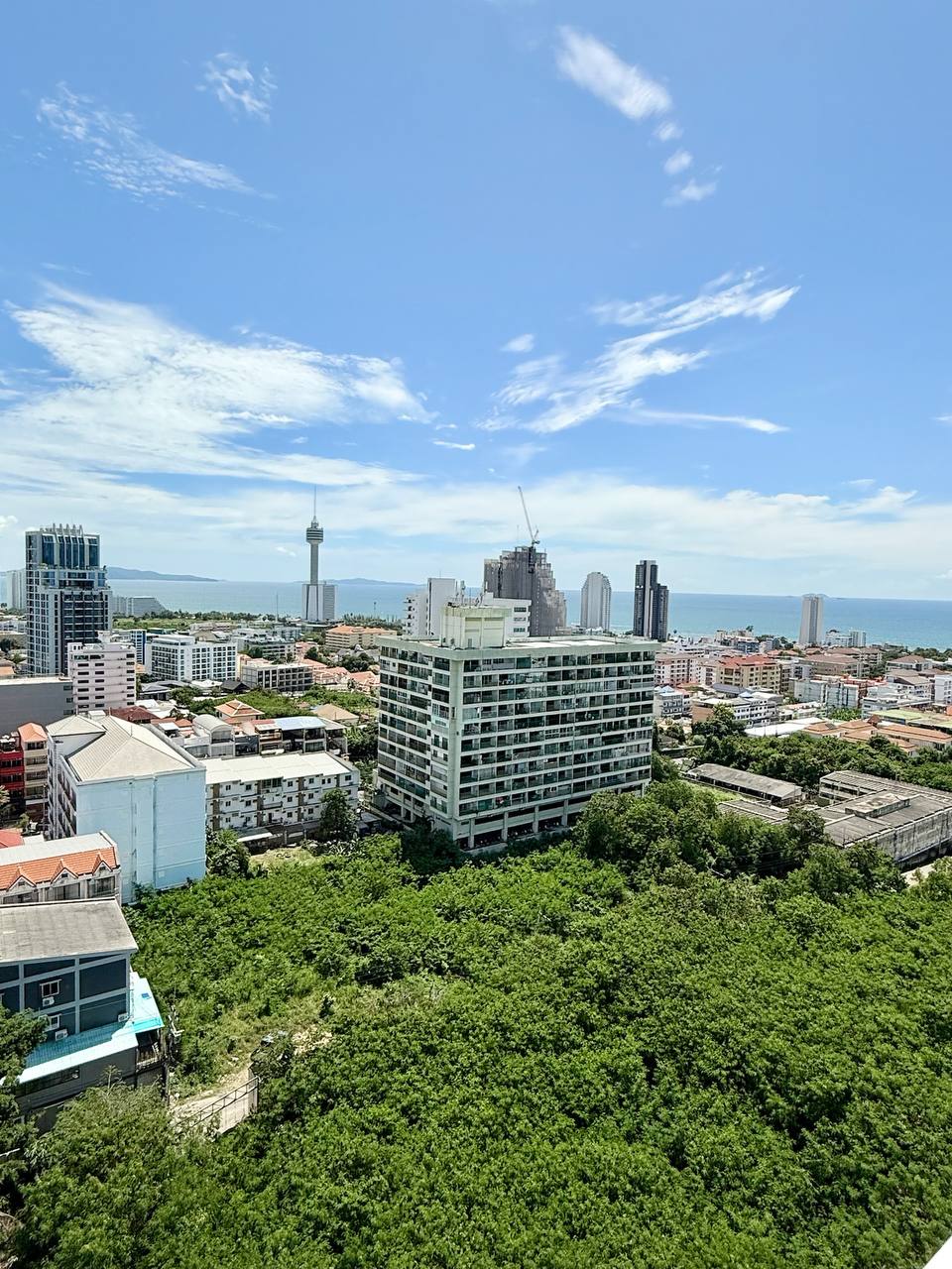 Аренда студии с видом на море