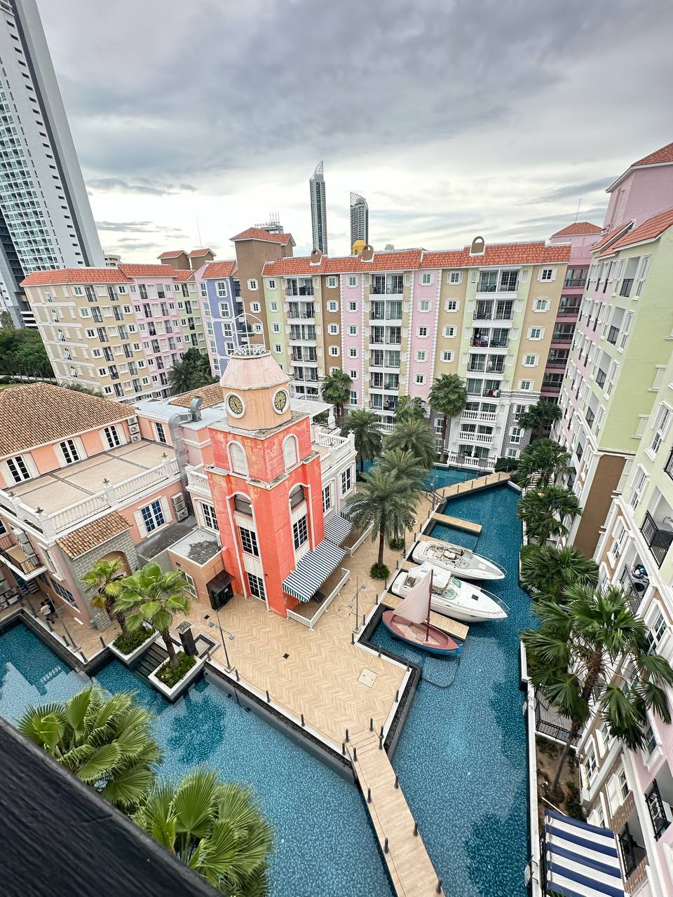 Светлая 1-комнатная квартира в Паттайе