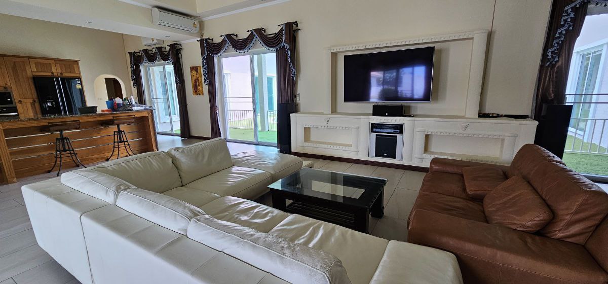 Продажа и аренда роскошной виллы в Паттайе