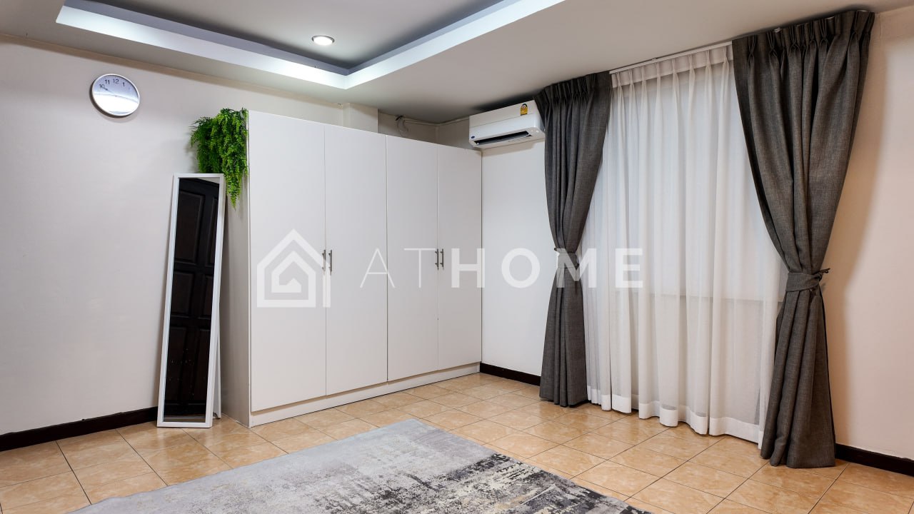 Доска объявлений в Таиланде