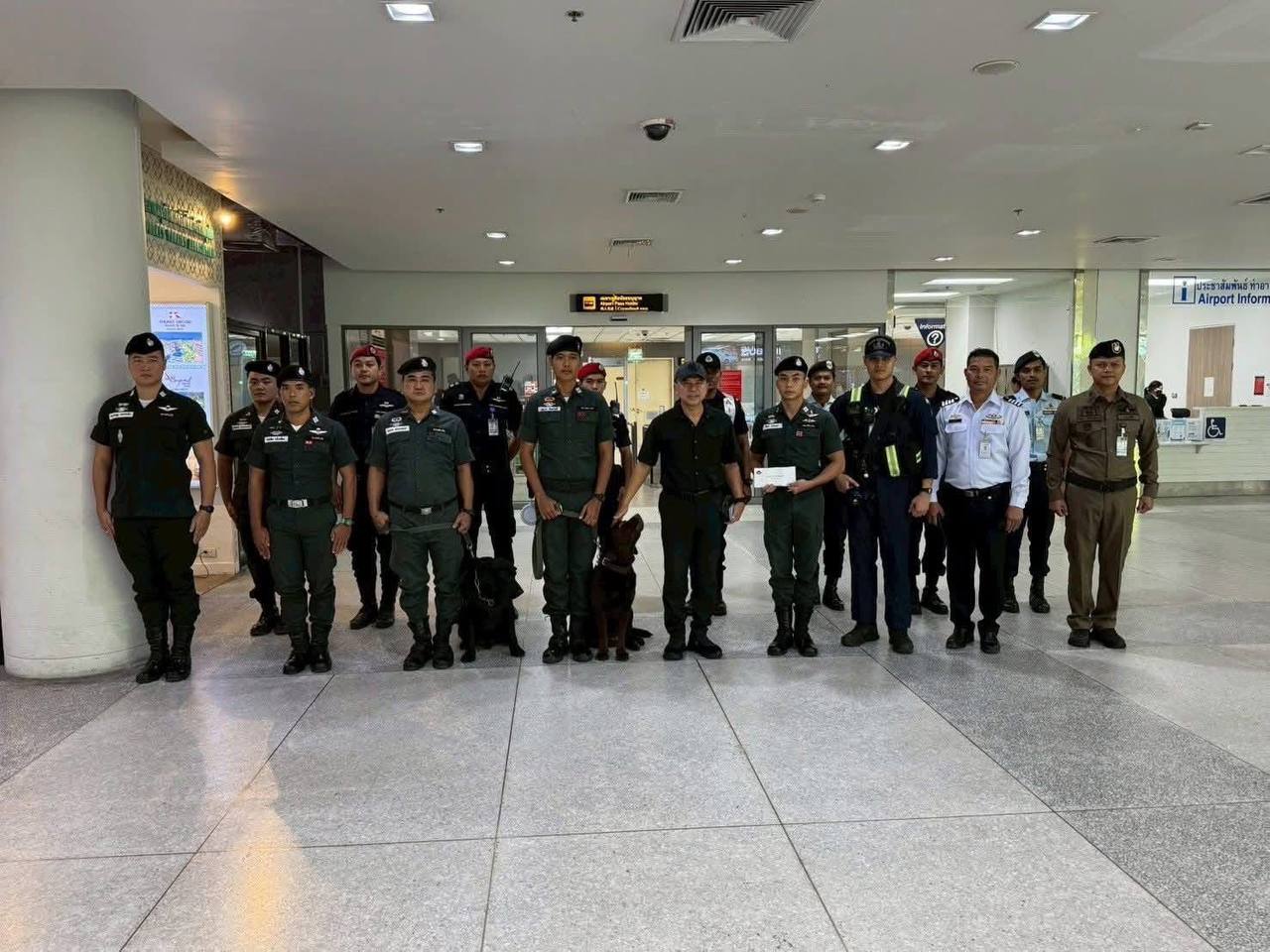 Проверка безопасности аэропорта Пхукета