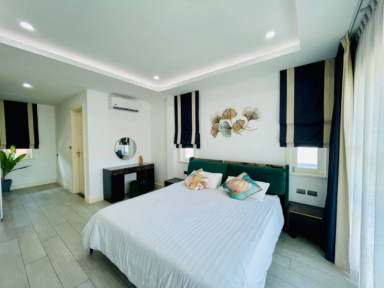 Аренда виллы с бассейном в Чалонг