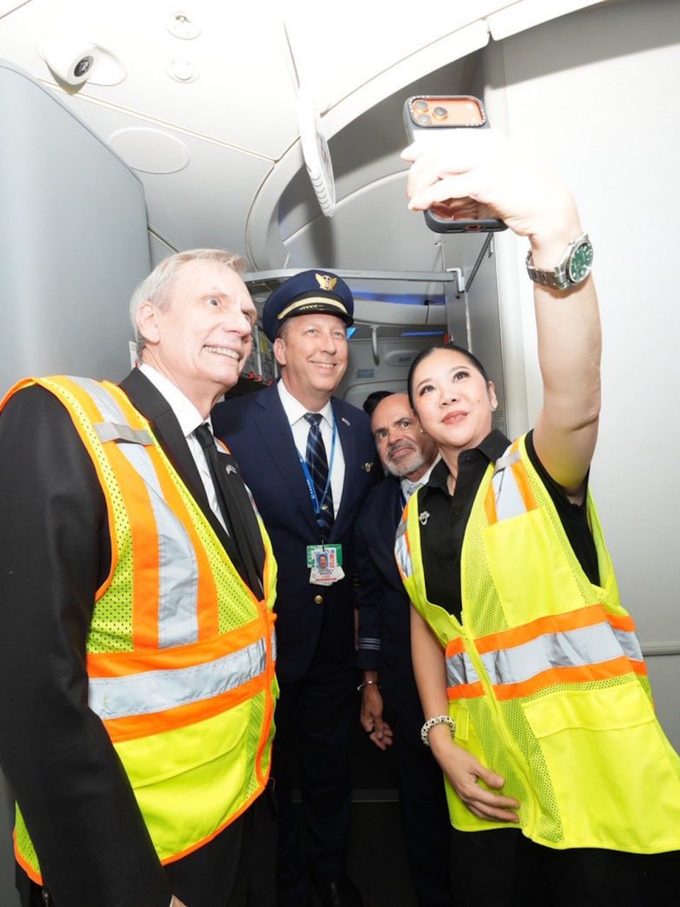 Возобновление прямых рейсов США-Таиланд