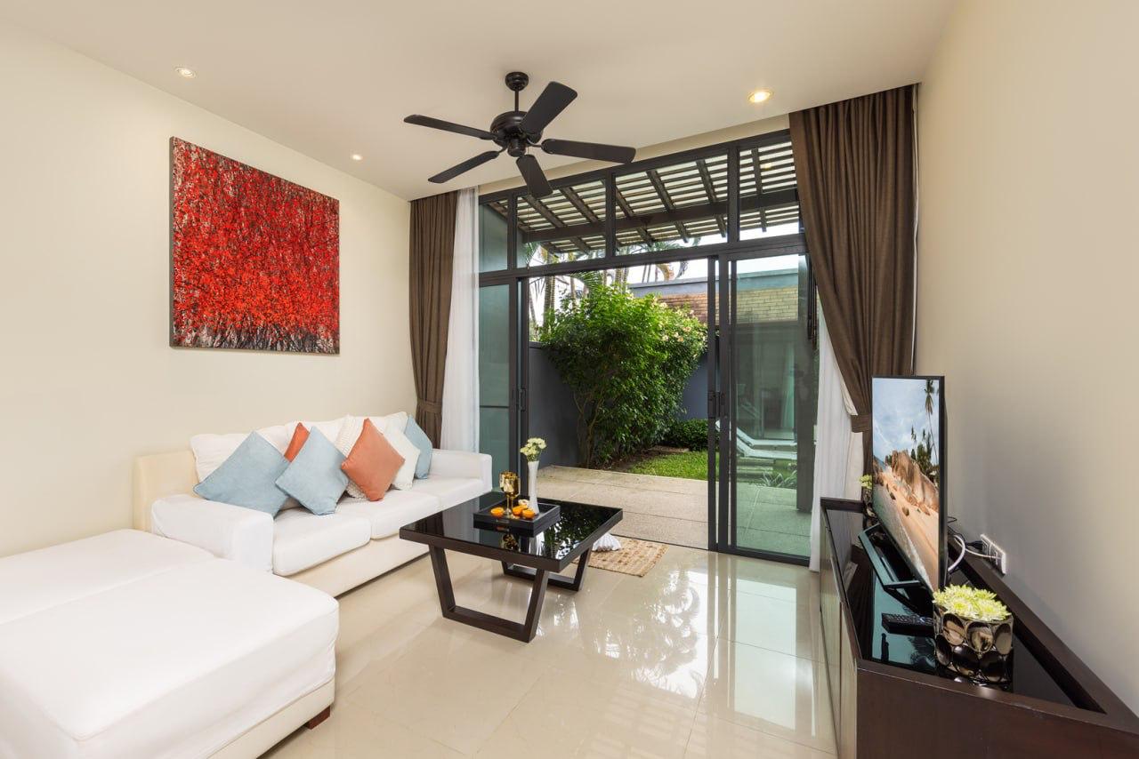 Аренда виллы с бассейном у пляжа