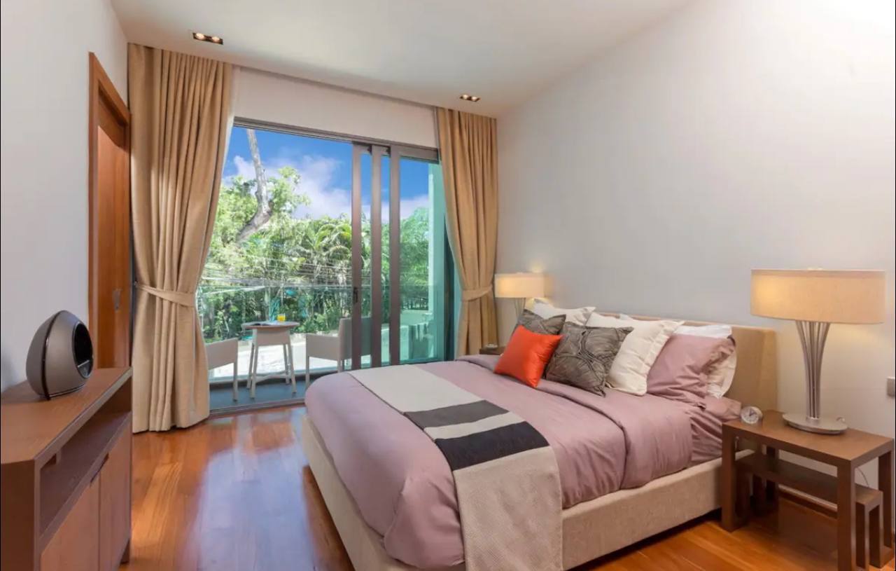 Аренда роскошной виллы с видом на море