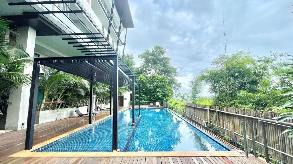 Аренда апартаментов с бассейном