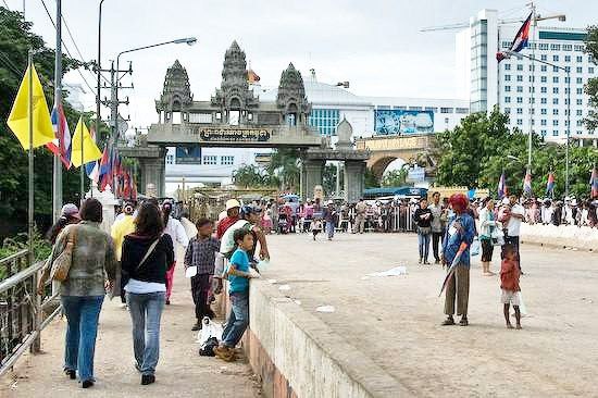 Таиланд опроверг слухи об открытии границы