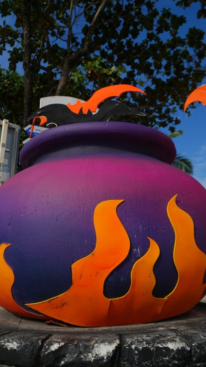 Хеллоуин и Лой Кратонг на Пхукете