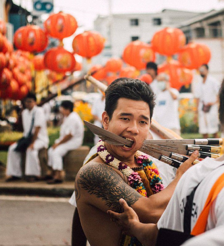 Финал вегетарианского фестиваля на Пхукете