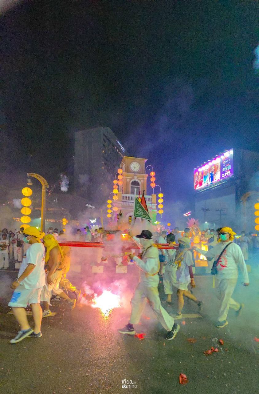 Вегетарианский фестиваль на Пхукете 2025