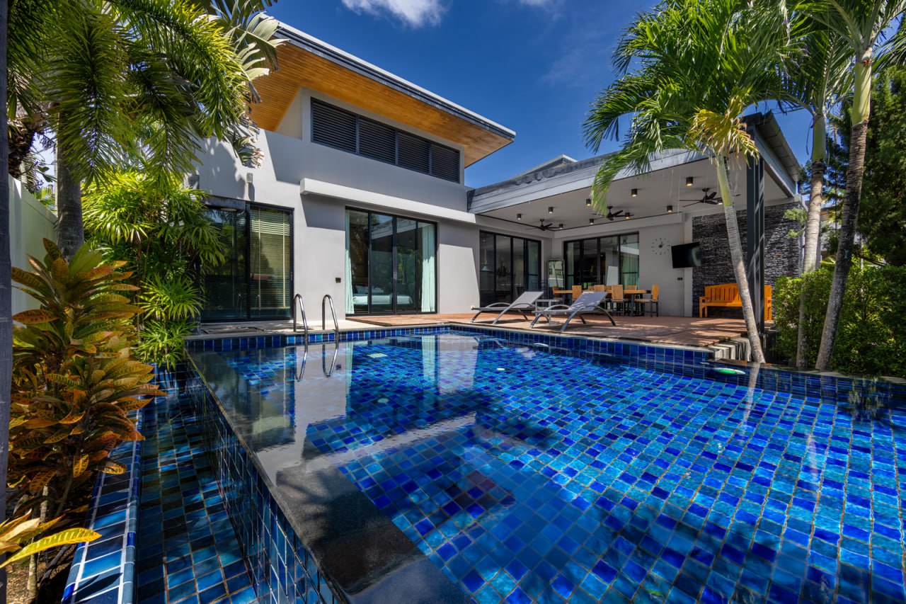 Аренда виллы с бассейном у пляжа