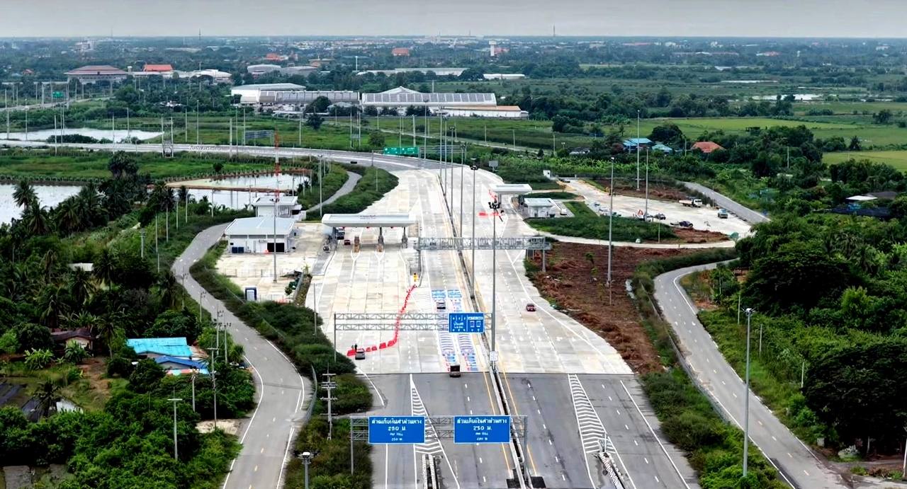 Новый участок автомагистрали в Таиланде