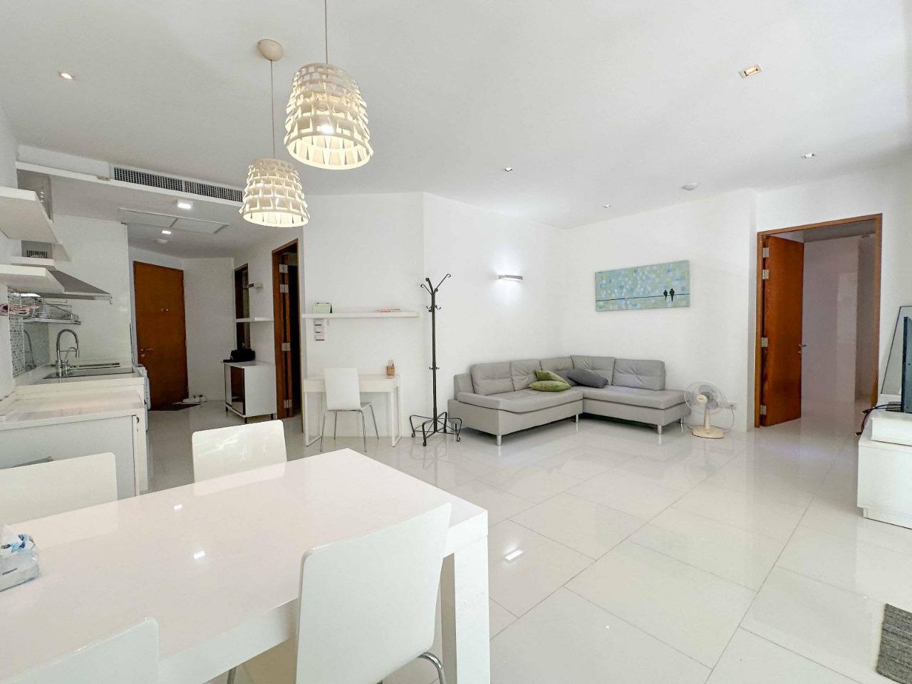 Продажа стильной квартиры у моря