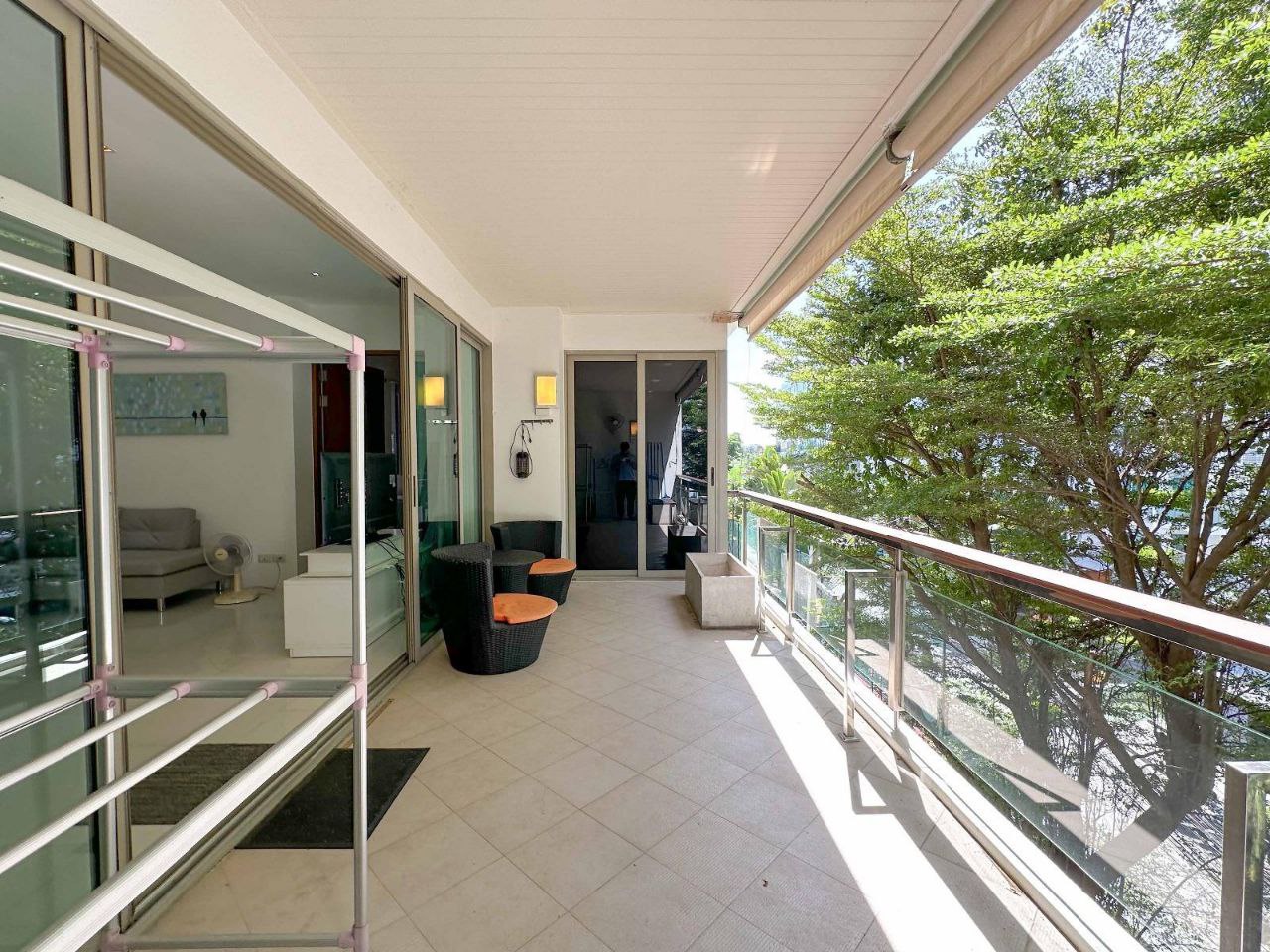 Доска объявлений в Таиланде