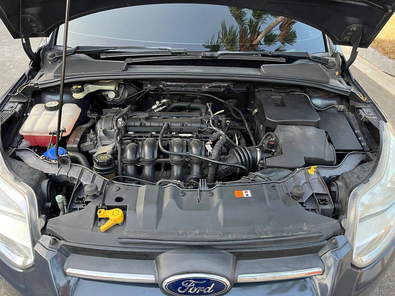 Продажа авто 2012 года в отличном состоянии