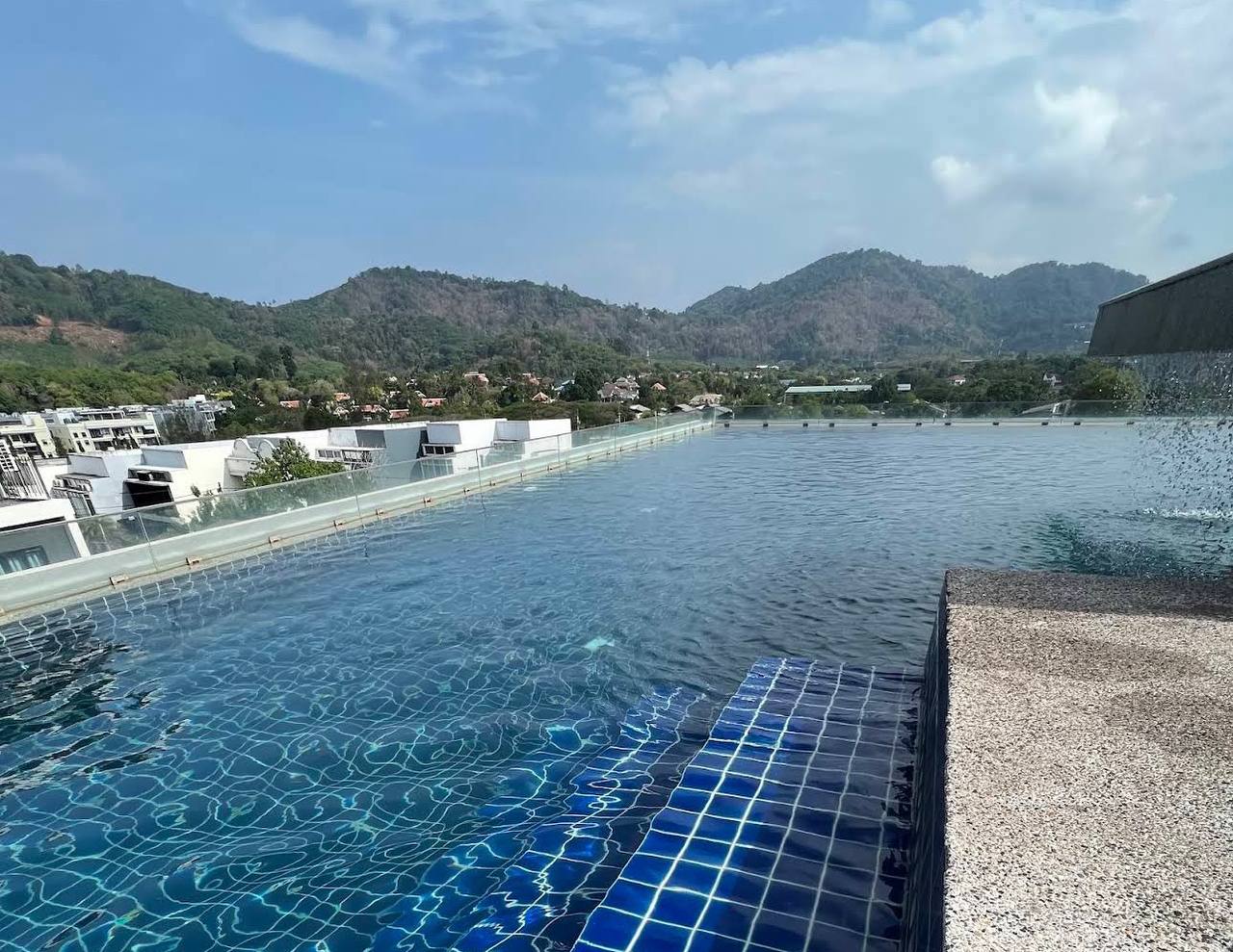 Аренда апартаментов у пляжа Най Харн