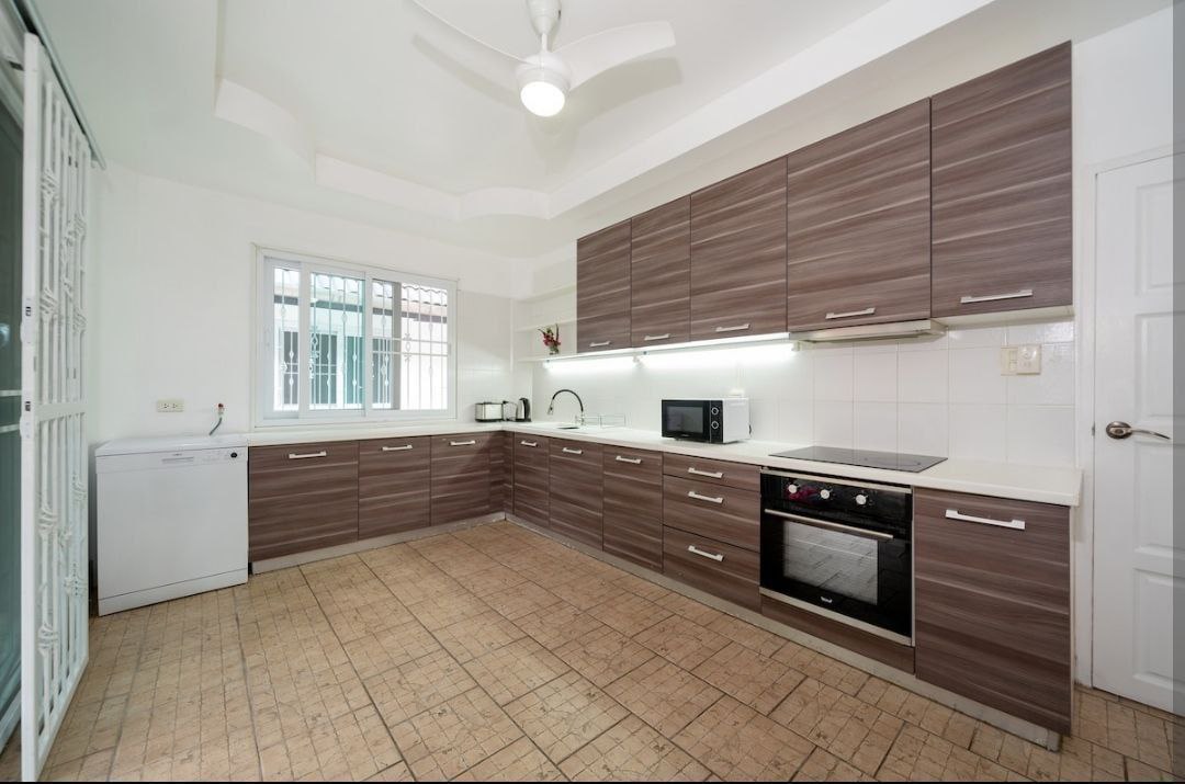 Аренда виллы в районе Ката