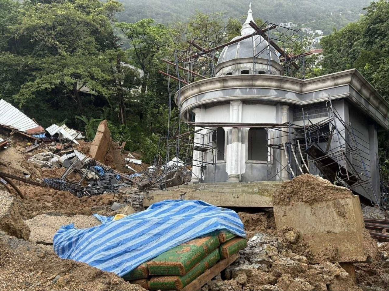 Сильные дожди и оползни на Пхукете