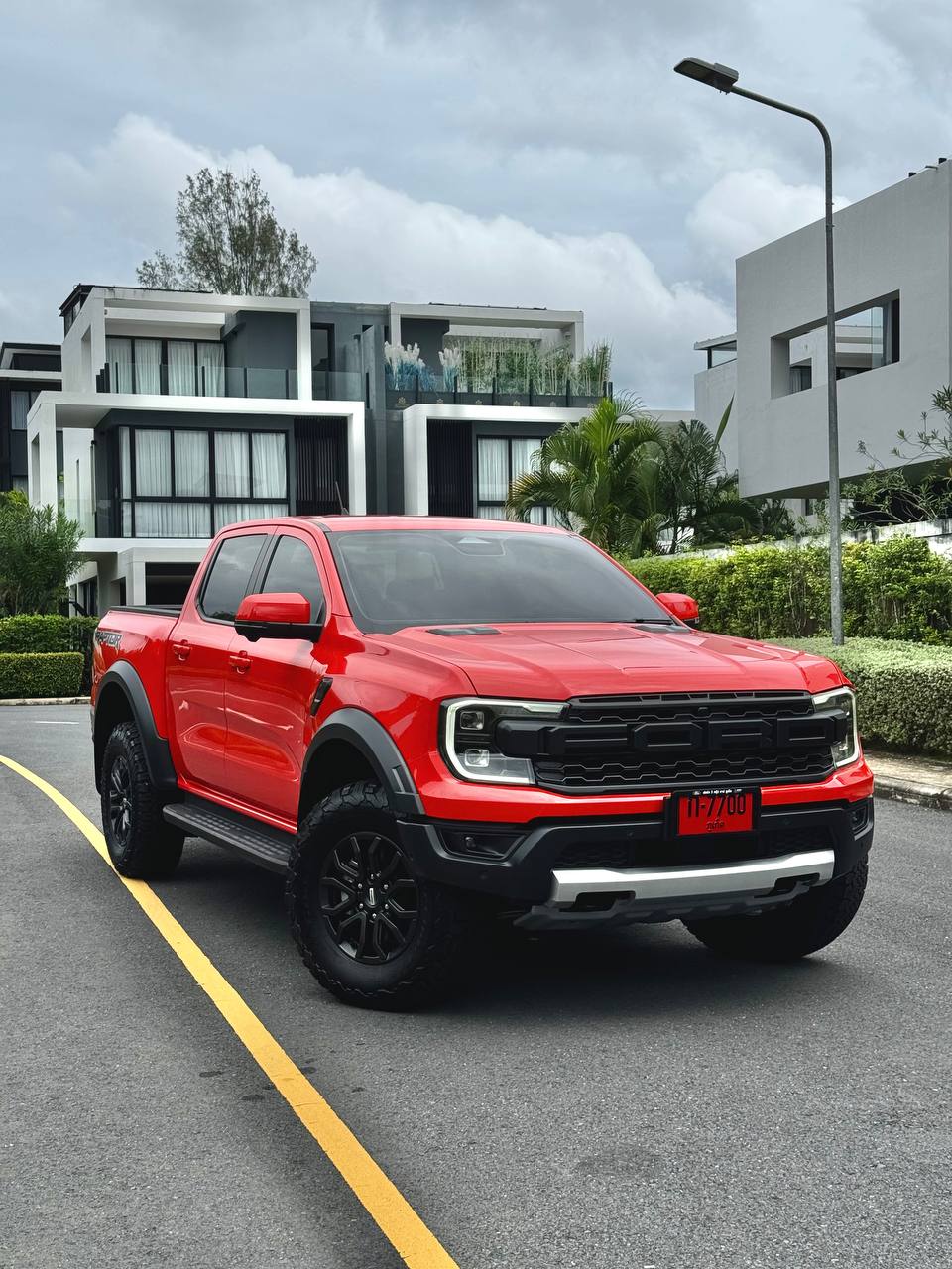 Аренда автомобилей и супер-байков