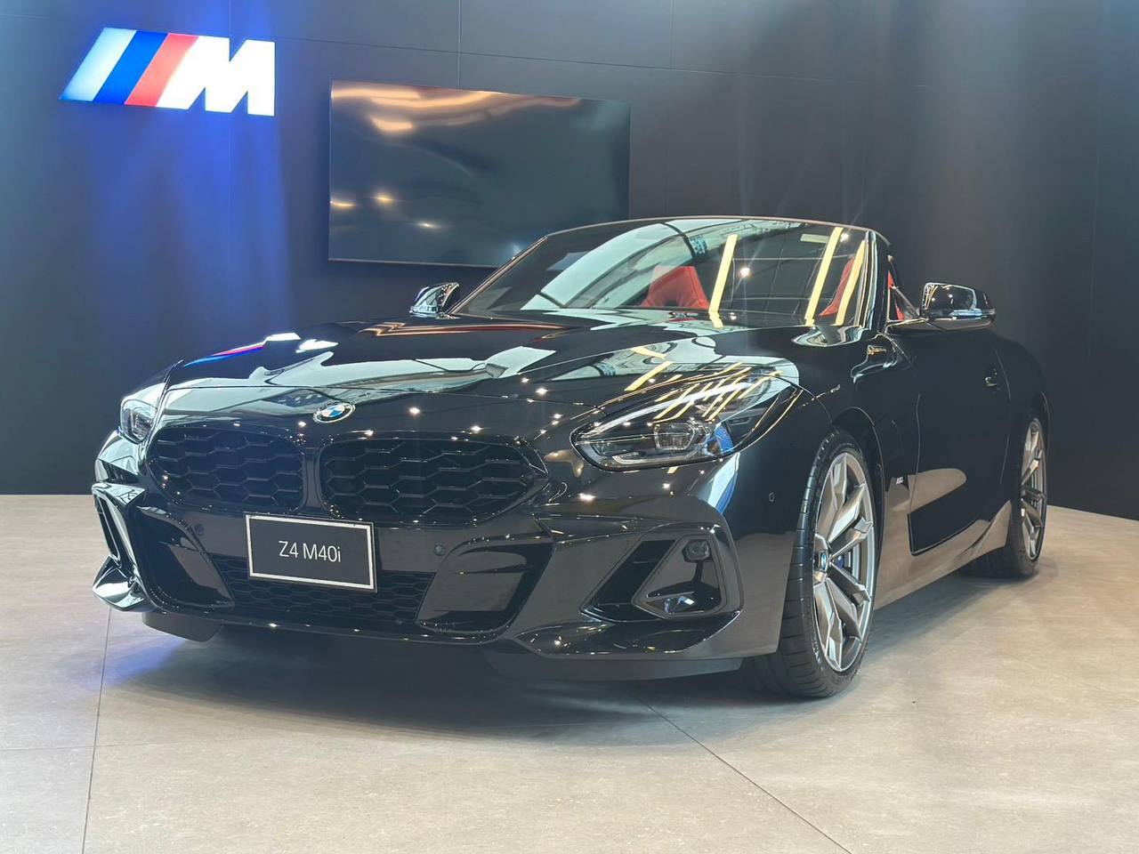 Аренда автомобилей и супер-байков