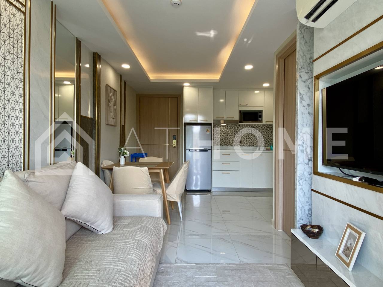 Аренда 1-бедрум в районе Джомтьен