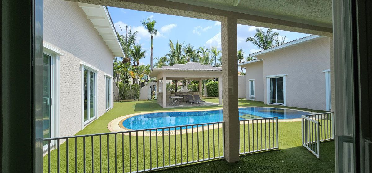 Продажа и аренда элитной виллы в Паттайе