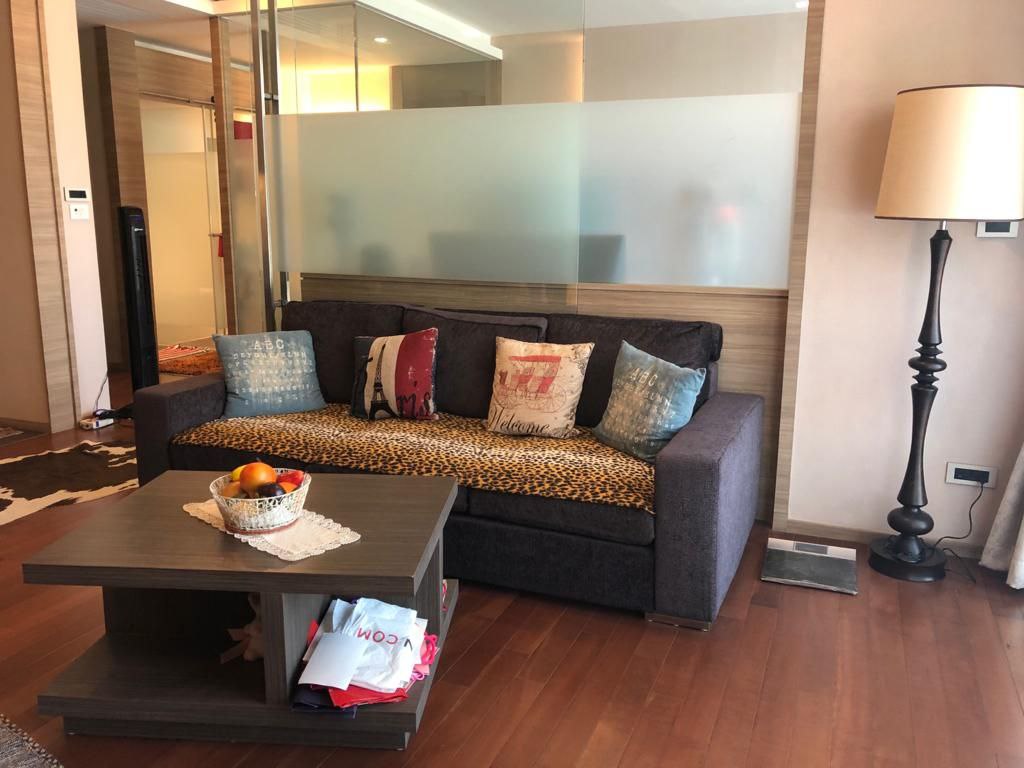 Продажа просторной квартиры у пляжа