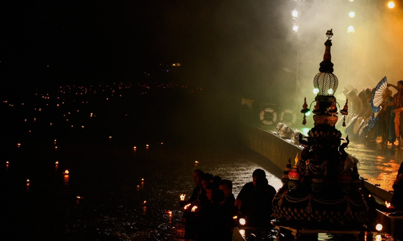 Фестиваль Лой Кратонг в Таке