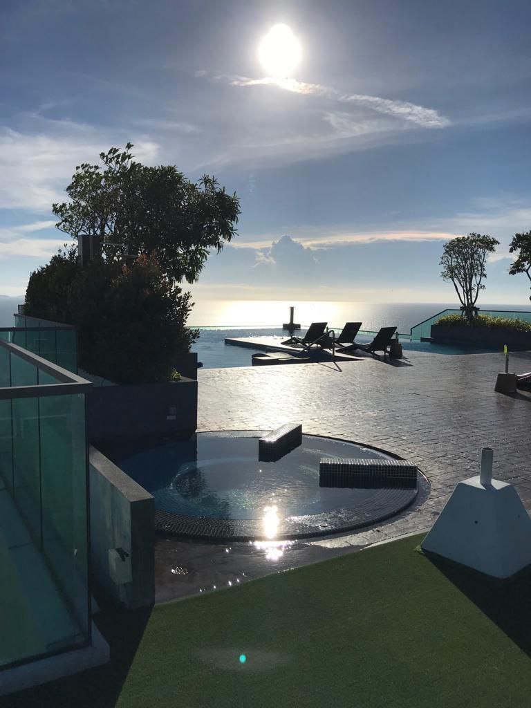 Продажа стильной студии у моря