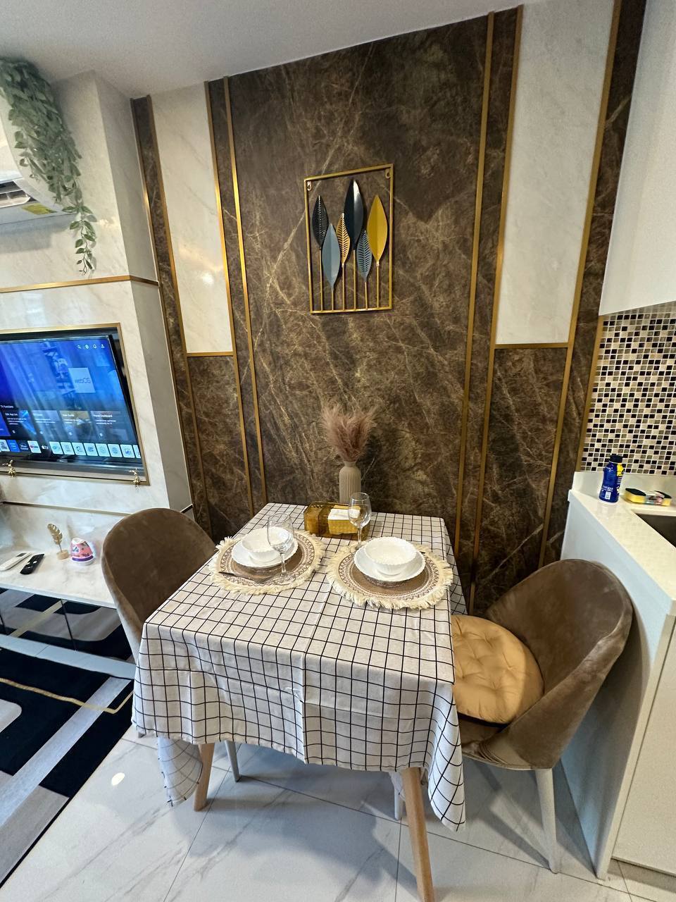 Аренда студии в новом кондо