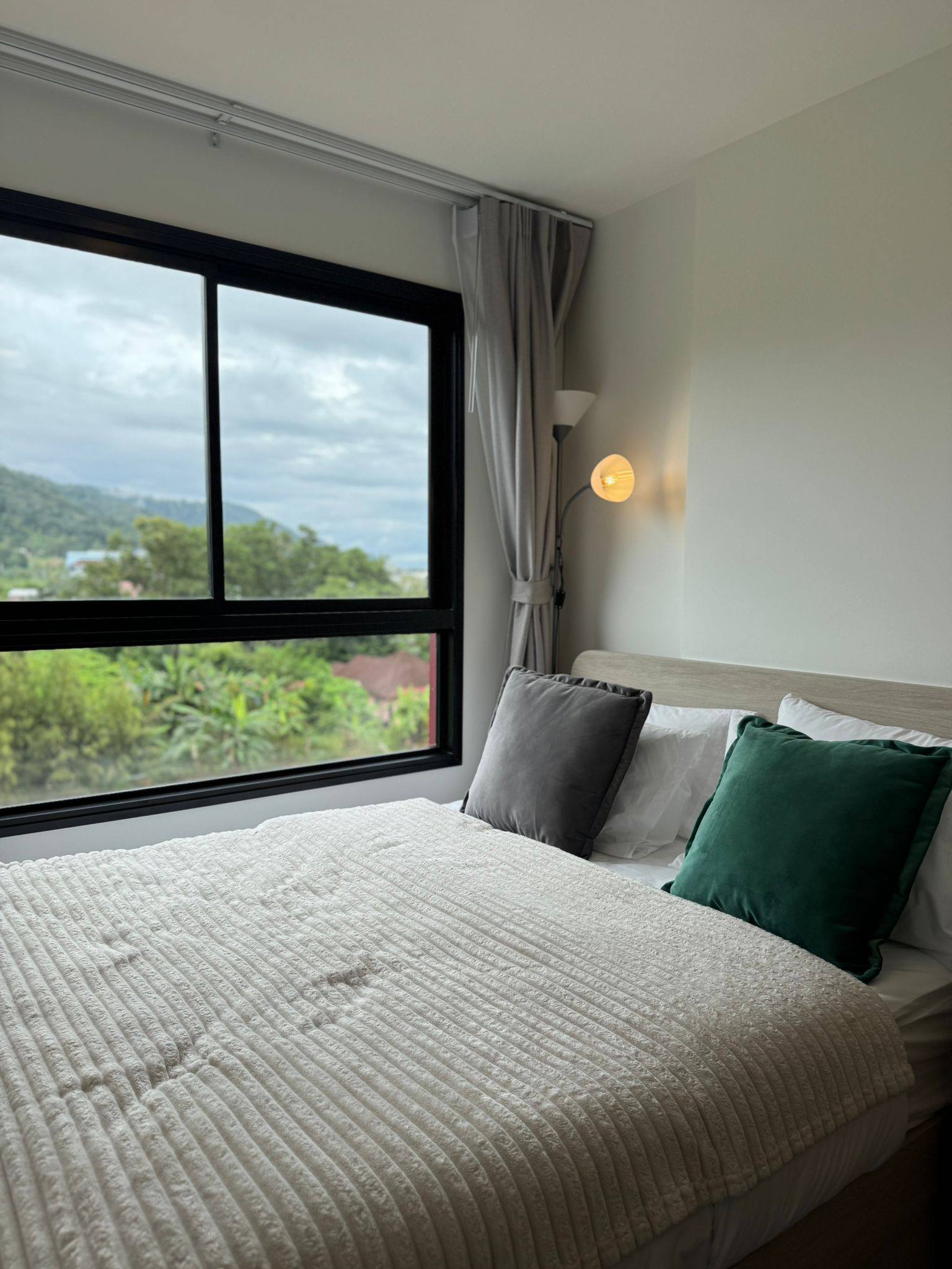 Аренда студии с бассейном и залом