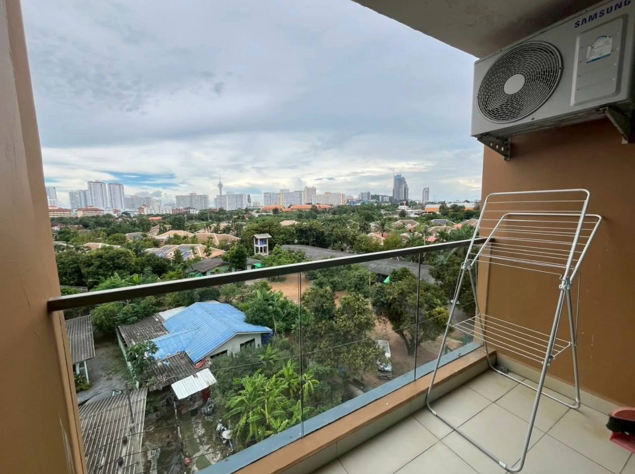 Аренда студии в Джомтьене