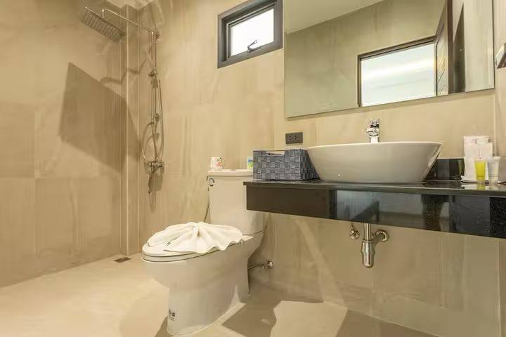 Современная вилла с бассейном на Пхукете