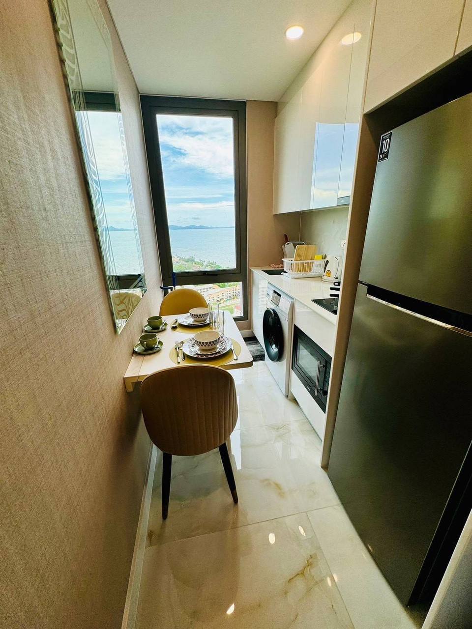 Аренда квартиры на первой линии моря