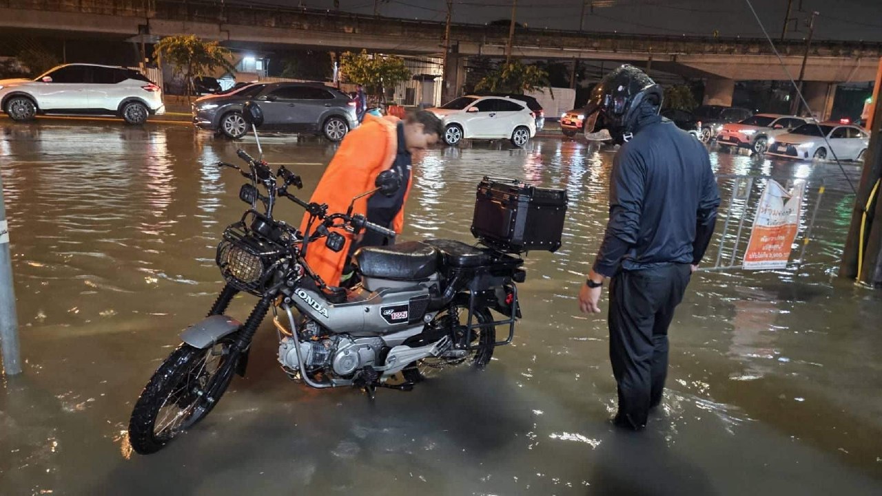 Мощный ливень в Бангкоке