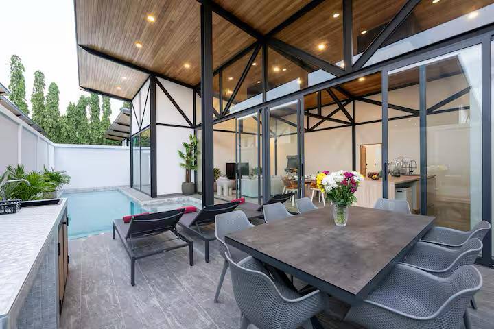 Доска объявлений в Таиланде