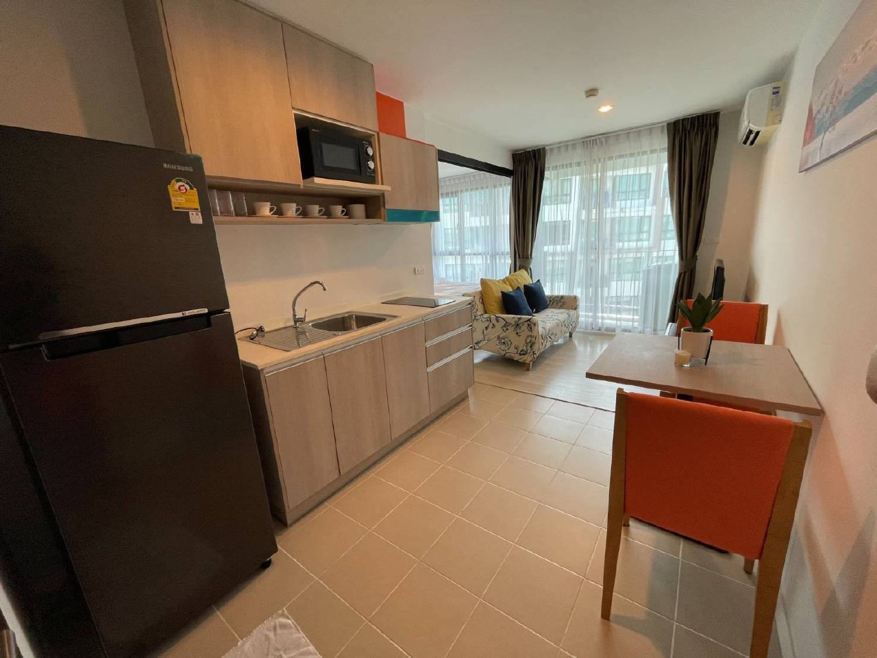 Аренда студии с бассейном и залом