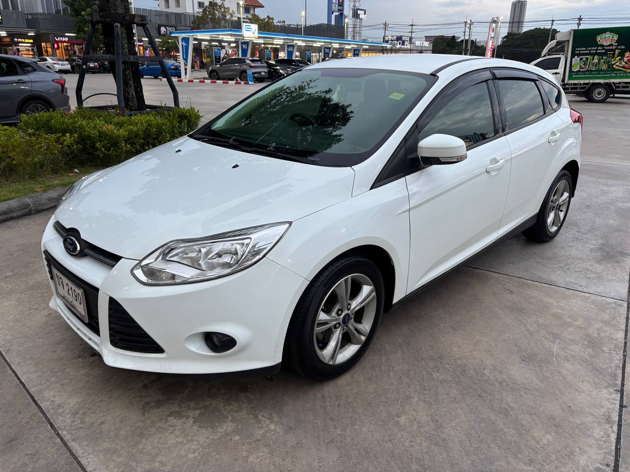 Продажа женского автомобиля в Паттайе