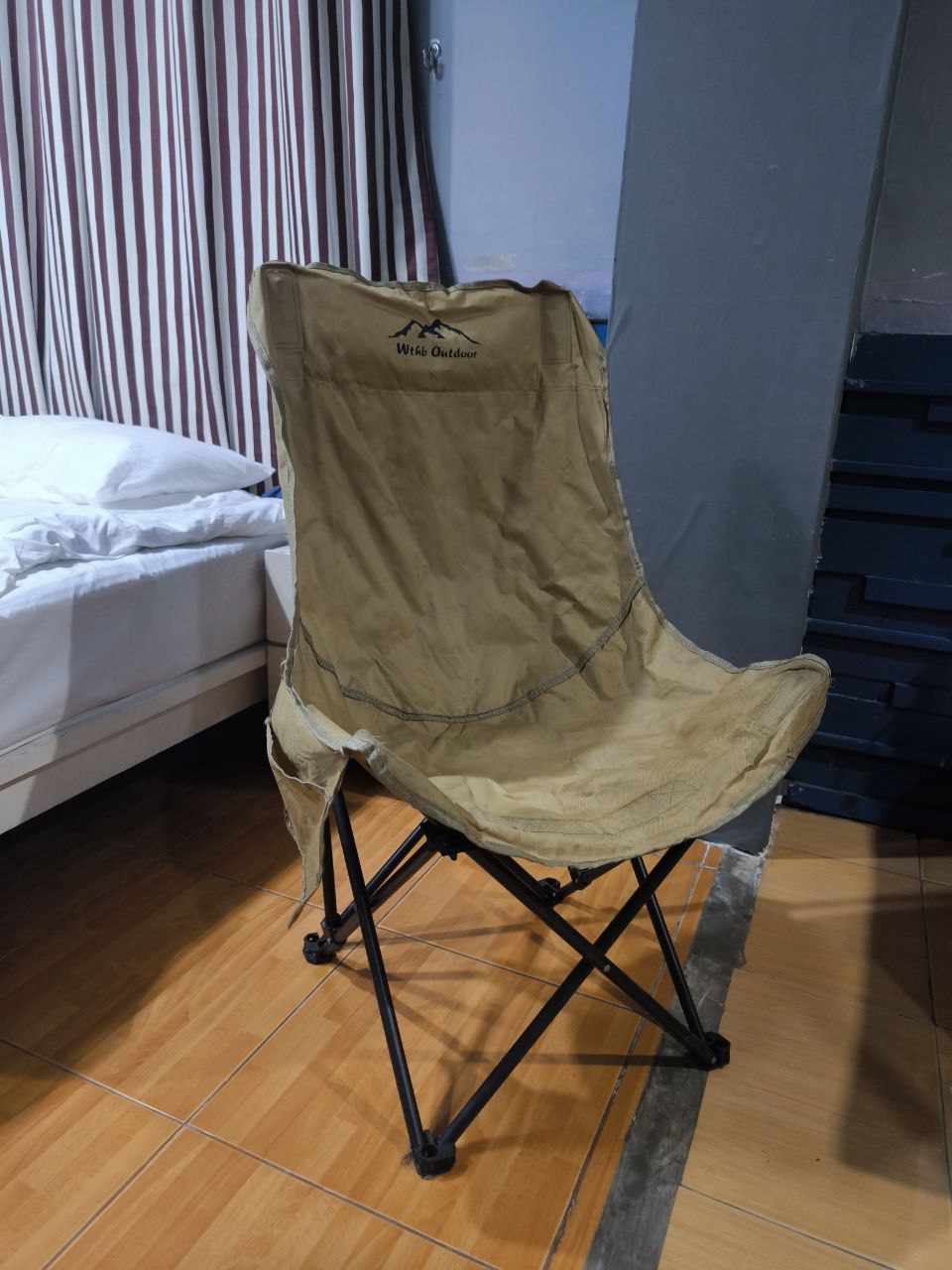 Распродажа б/у товаров в Патонге