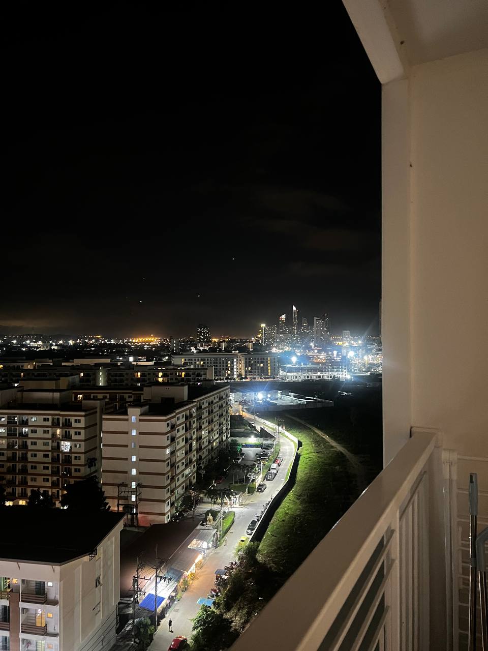 Пересдача студии в новом кондо