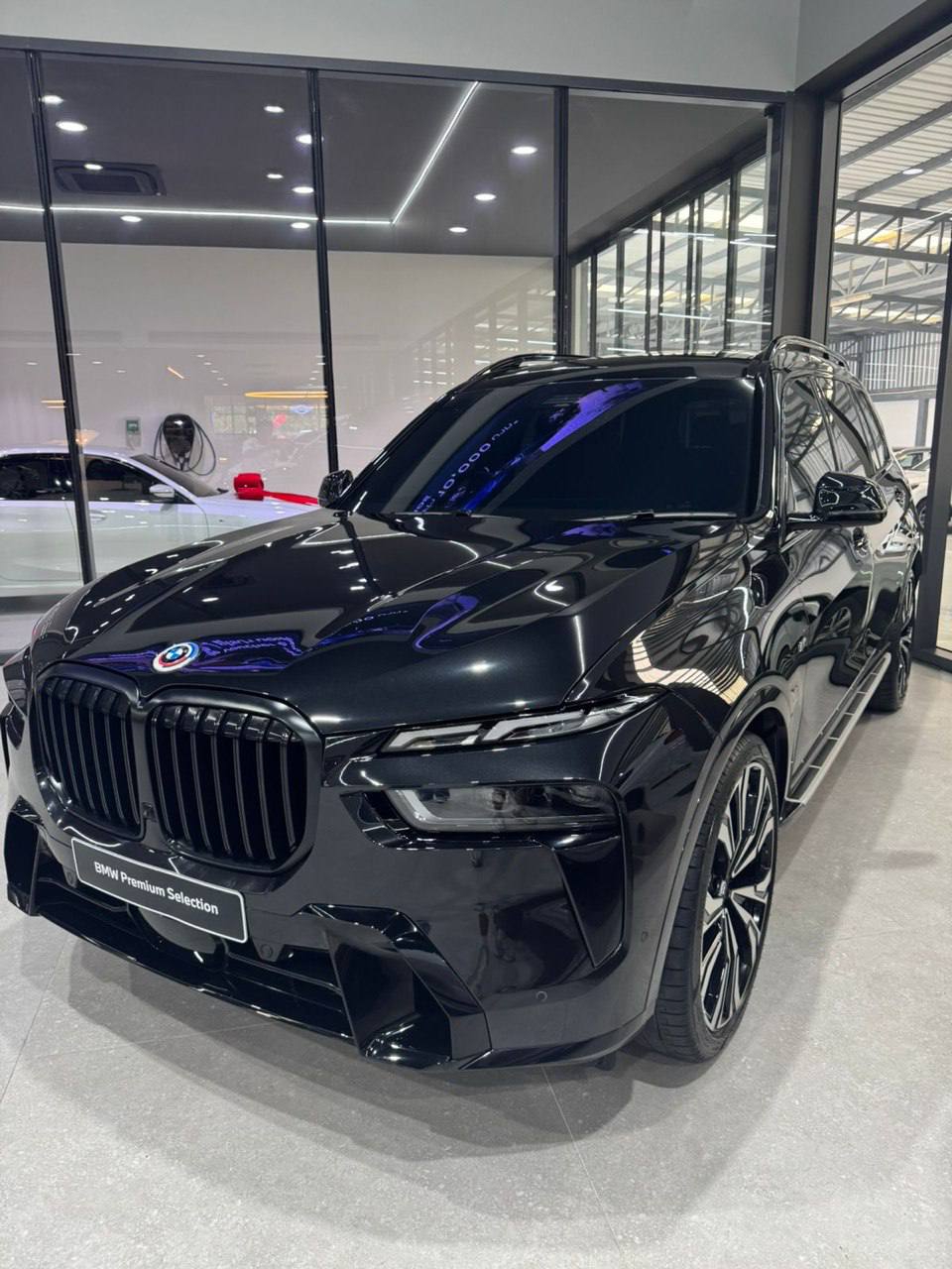 Аренда автомобилей и супер-байков