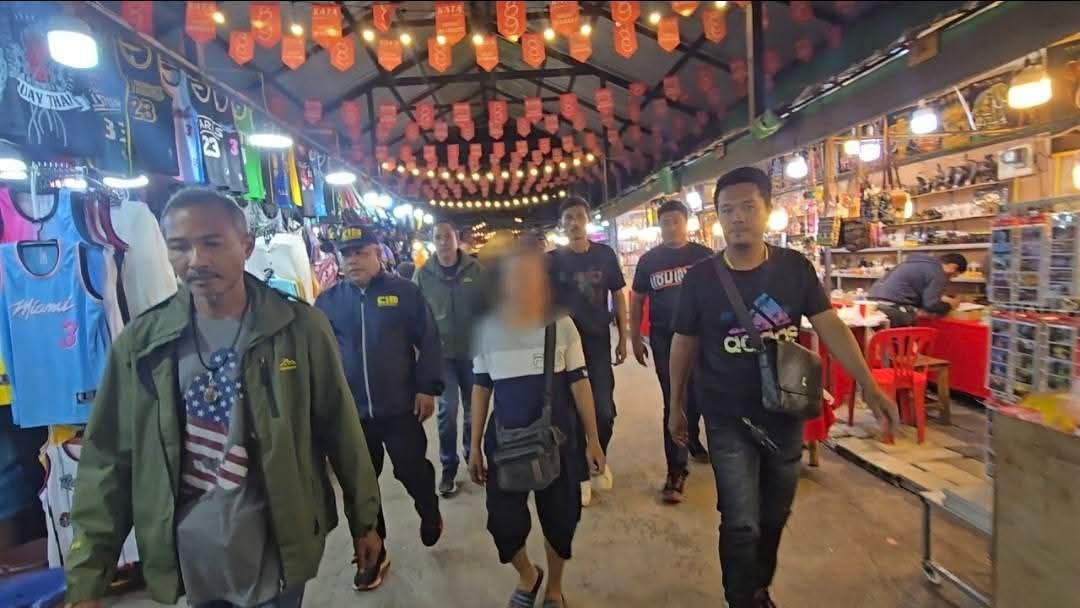 Задержание за фото с медленным лори