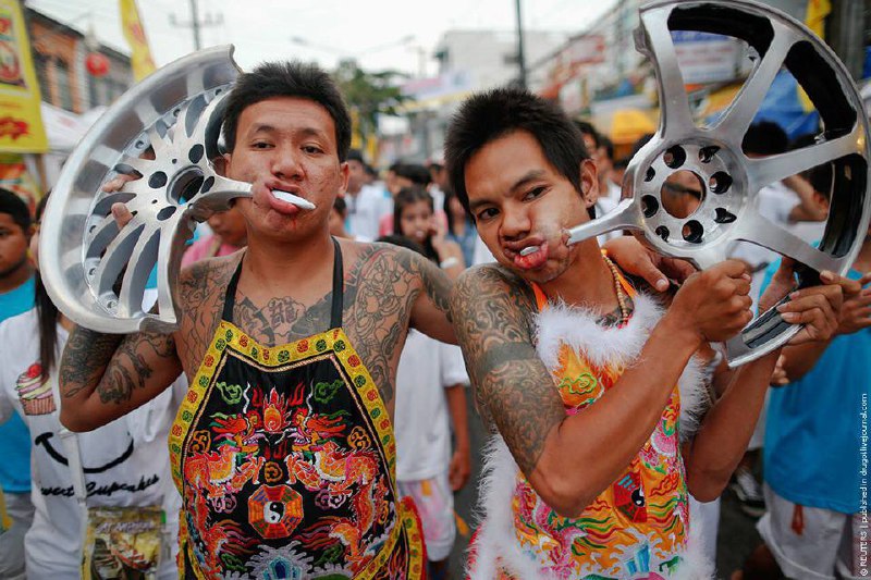 Фестиваль девяти императорских богов