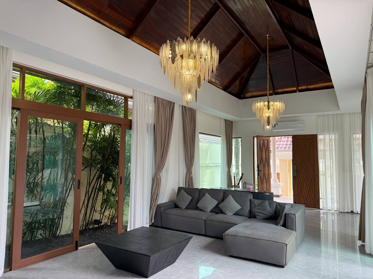 Аренда премиальной виллы на Пхукете