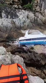 Спасение туристов у Пхукета