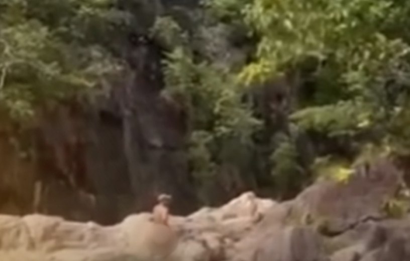 Скандал у водопада в Таиланде