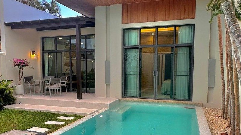 Аренда виллы с бассейном у пляжа